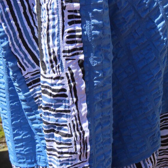 Habitat Top - Picture 4 of 6